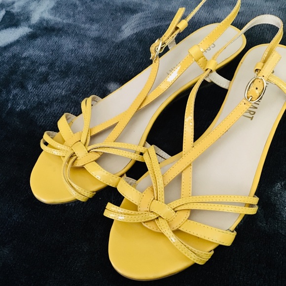 Colin Stuart Yellow Strappy Sandals - Picture 3 of 7